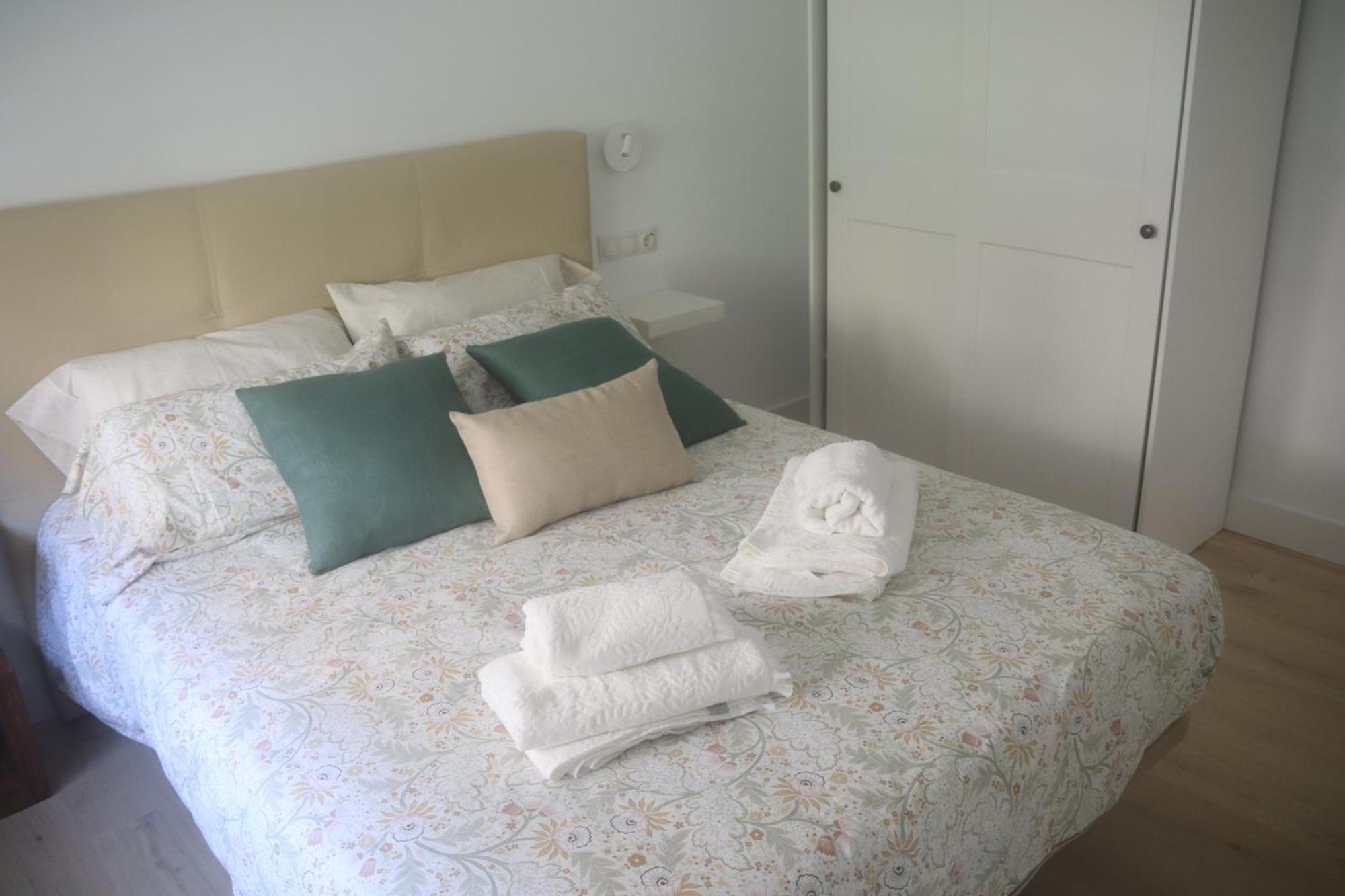 Piso Centrico Con Garaje Privado Gratis Apartman Santender Kültér fotó